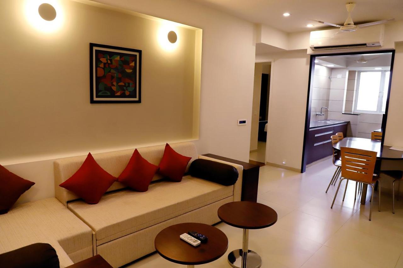 Quality Inn Patria Suites, Rajkot Exterior photo